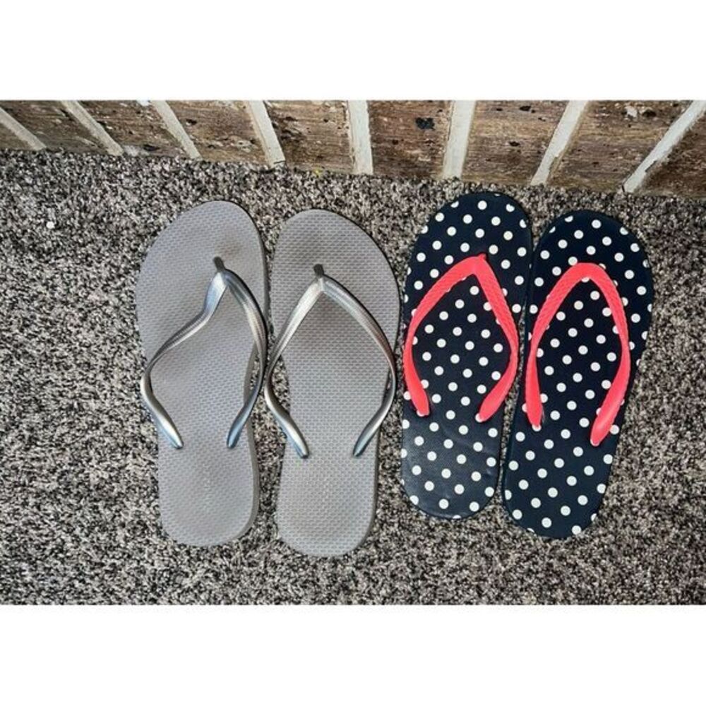 Flipflop lot
